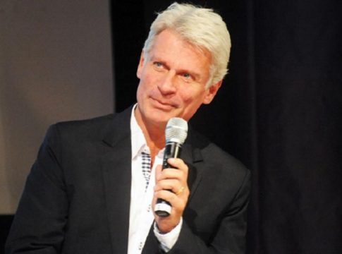 «Εγκρίθηκε η εισήγηση για Φρόιντφελντ, ολοκληρώνονται οι συζητήσεις μαζί του»