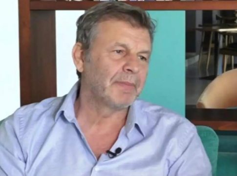 Ξεσπάθωσε ο Απόστολος: «Δεν με νοιάζει τι θα πει το κάθε τσ@λι, ότι ο Γκλέτσος είναι αδερφή, ότι τον παίρνει…»