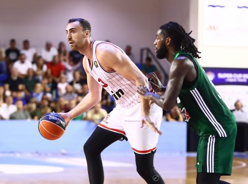 Η βραδιά του Μιλουτίνοφ στο ΟΑΚΑ και ο κομβικός ρόλος του Σίκμα (vids)