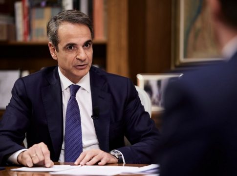 Μητσοτάκης: 100 ημέρες μου φάνηκαν σαν 1.000 – Δεν τέθηκε θέμα αποπομπής Κικίλια