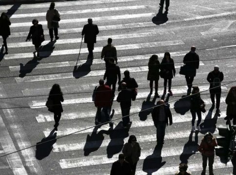 Ανεργία: Τι αλλάζει στην πληρωμή των επιδομάτων και τον υπολογισμό τους