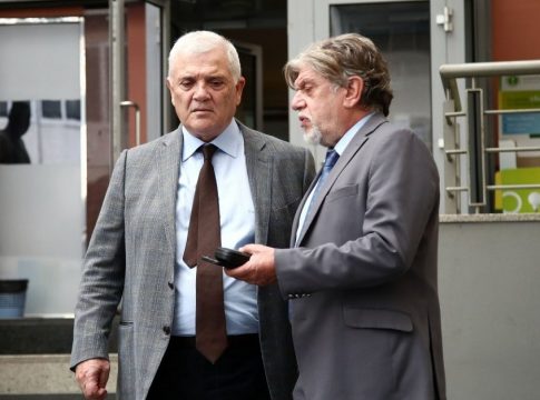 Νέα Φιλαδέλφεια – Ο Βούρος «πλήρωσε» τα προβλήματα από το γήπεδο