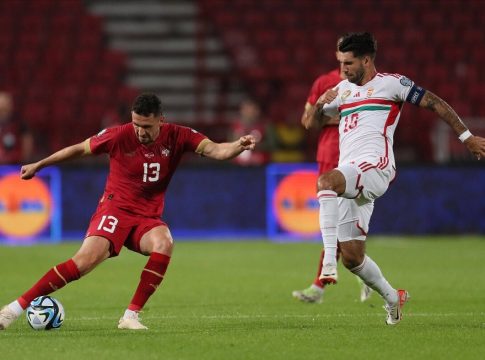 Γκολ στη Βουδαπέστη, ρίσκο στην Πράγα