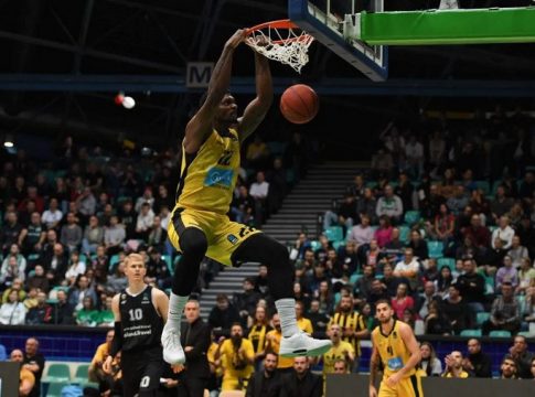 Σλασκ Βρότσλαβ – Άρης 63-80: Ανετο πέρασμα από την Πολωνία