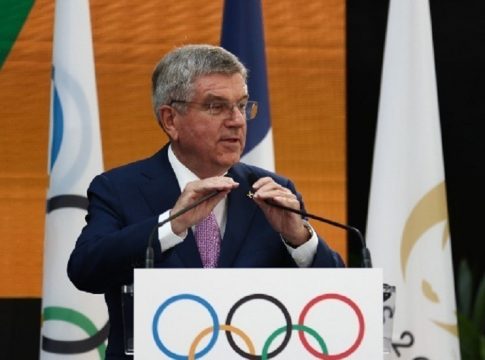 Μπαχ: «Πολύ επιβλαβής η πολιτικοποίηση του αθλητισμού»