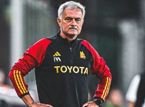 Μουρίνιο: «Παρουσιάζομαι ως το πρόβλημα στη Ρόμα»