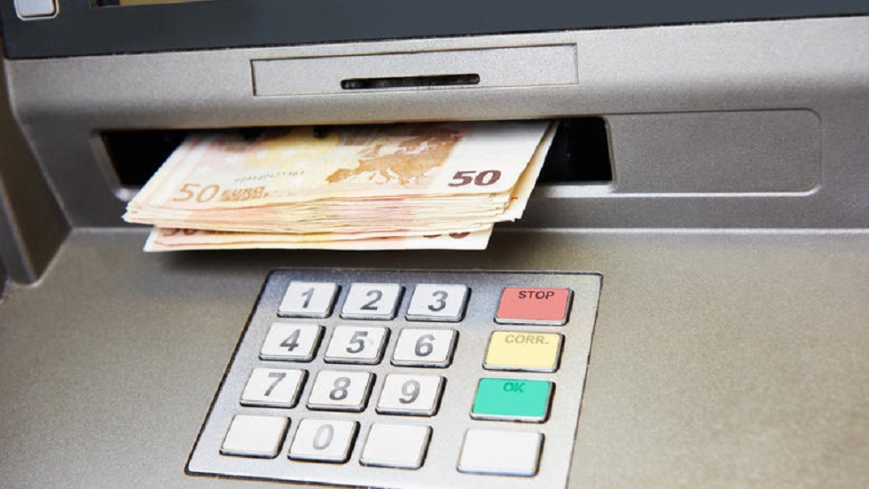 ΔΥΠΑ: Το «άγνωστο» επίδομα που φέρνει 1532 ευρώ «ζεστά» στον λογαριασμό σου – Οι δικαιούχοι & πώς θα το πάρεις