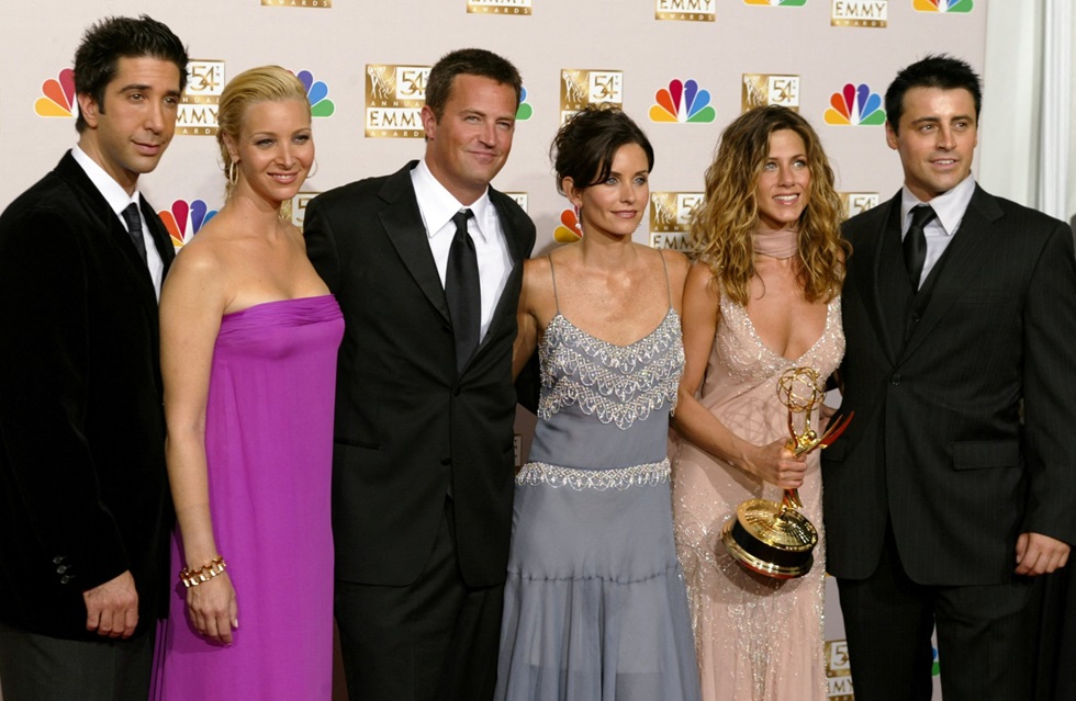 Emmy: Tα «Φιλαράκια» αναμένεται να βρεθούν επί σκηνής για να τιμήσουν τον Μάθιου Πέρι