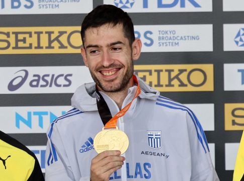 Γιατί ο Μίλτος Τεντόγλου δεν θα είναι ο πρώτος Λαμπαδηδρόμος για τους Ολυμπιακούς Αγώνες «Παρίσι 2024»