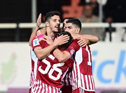 Οδηγός το «Γεντί Κουλέ» για να «σπάσει» το «μπλόκο»