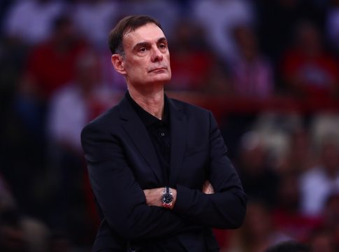 Ζήτησε ευχέλαιο ο Μπαρτζώκας: «Τα προηγούμενα χρόνια είχαμε ένα φοβερό παπά και δεν υπήρχε κανένας τραυματισμός»
