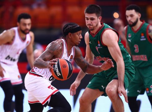 Ολυμπιακός – Μπασκόνια 74-75: Οι Βάσκοι σόκαραν τους ερυθρόλευκους με σουτ «μαχαιριά» του Μακιντάιρ