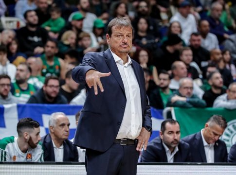 Αταμάν: «Πήραμε μία σπουδαία νίκη – Ελπίζω σε δύο sold out στο ΟΑΚΑ»