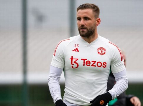 Επιτέλους ευχάριστα νέα στη Γιουνάιτεντ: Προπονείται ο Λουκ Σο (pic, vid)