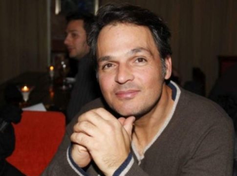 Ο 27χρονος γιος του Σταμάτη Γαρδέλη είναι ίδιος ο πατέρας του – Η απίστευτη ομοιότητα τους (pic)