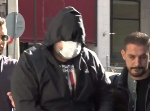 Κερατσίνι: Προφυλακιστέος ο 42χρονος youtuber που κακοποιούσε ΑμεΑ – Ποιος είναι ο «αρχηγός» που κάνει τα ίδια