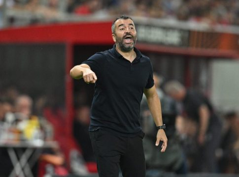 Αυτή είναι η 11άδα του Ολυμπιακού – Εκπληξη από τον Μαρτίνεθ!