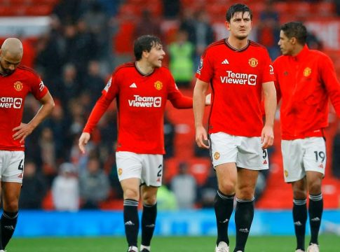 Χαμένη στον «λαβύρινθο» του Σερ Άλεξ