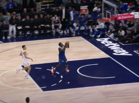 Με «εκρηκτικό» Τόπιν και «αέρινο» Έντουαρτς το Top-10 στο ΝΒΑ (vid)