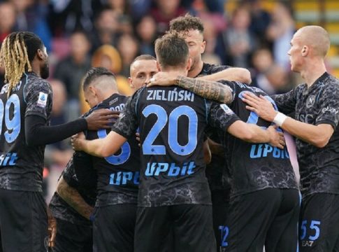 Σαλερνιτάνα – Νάπολι 0-2: Επέστρεψε στις νίκες με «διπλό» στο Σαλέρνο