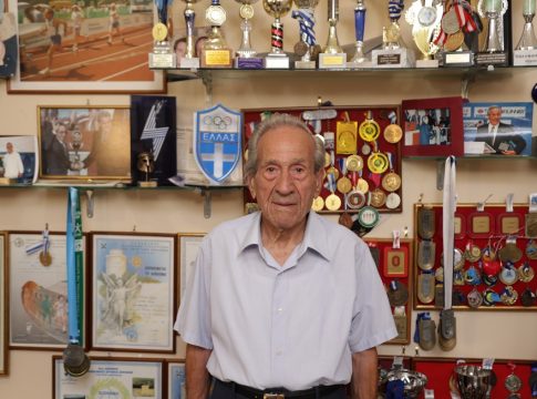Στέλιος Πρασσάς: Μαραθωνοδρόμος ετών 92