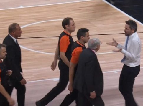 Έξαλλος ο Ποτσέκο: «Οι διαιτητές δεν καταλαβαίνουν το παιχνίδι»(vid)