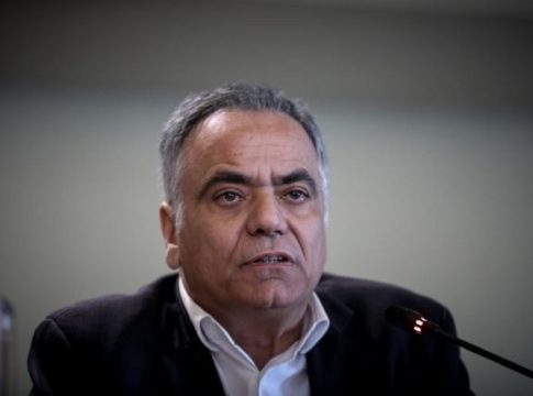 Ηχηρή αποχώρηση Σκουρλέτη – «Σχέδιο διχασμού από τον νεόκοπο και ανέπαφο με την Αριστέρα Κασσελάκη»