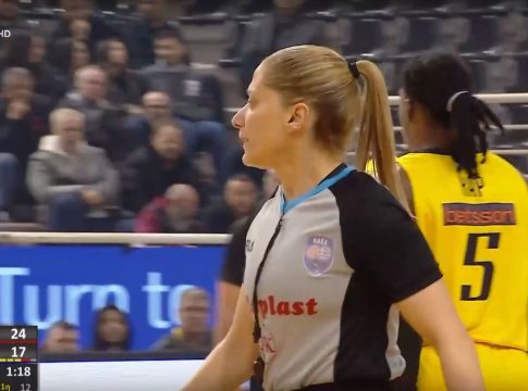 Ο απίθανος λόγος που η Τσαρούχα χρέωσε με τεχνική ποινή τον Μαργαρίτη (vid)