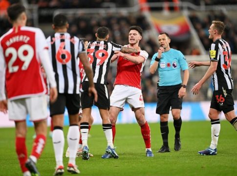 Νιουκάστλ: «Δεν υπάρχει χώρος για ρατσισμό στο ποδόσφαιρο ή στην κοινωνία»