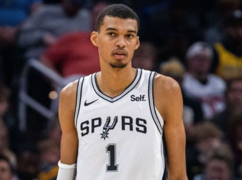 «Ο Γουεμπανιάμα θα ξεπεράσει το ρεκόρ του Τσάμπερλεϊν»