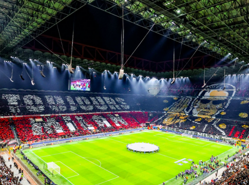 Ώρα Champions League με δώρο* Cosmote TV από την Stoiximan!