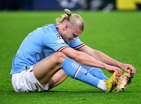 Noκ-άουτ ο Χααλάντ για το παιχνίδι κόντρα στη Σκωτία