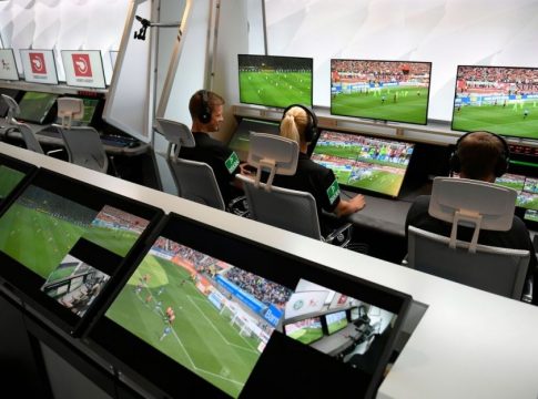 Iστορική απόφαση στη La Liga: Θα δημοσιεύονται τα ηχητικά από τις συνομιλίες διαιτητή και VAR (pic)