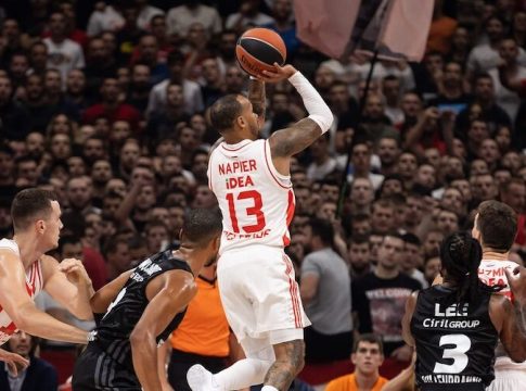 Μεσίνα: «Ο Νέιπερ άφησε χρήματα για να έρθει στην Αρμάνι» (vid)