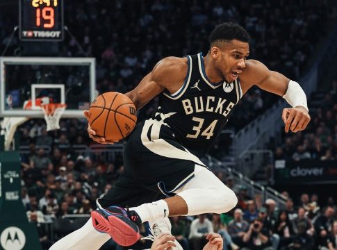 Μπακς – Σπερς 132-119: «Χαλαρό» triple-double o Γιάννης, 40άρα ο Λίλαρντ και εύκολη νίκη