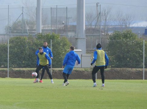 Επέστρεψε στις προπονήσεις ο ΠΑΣ Γιάννινα – Εκτός ο Κιάκος