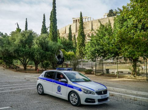 Συνελήφθη ο αδελφός του 16χρονου – Ομολόγησε ότι τον μαχαίρωσε μετά από καβγά