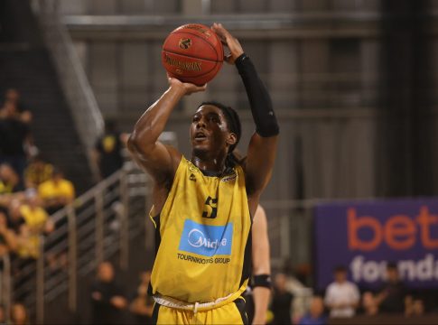 Επίσημο: Παρελθόν από τον Άρη ο Μάρκους Καρ