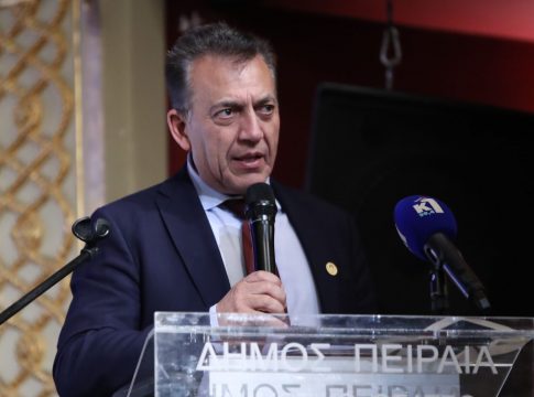 Με απόφαση Βρούτση θα γίνει κεκλεισμένων των θυρών το Ολυμπιακός – Παναθηναϊκός