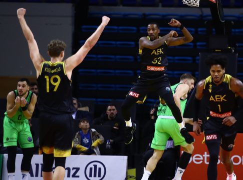 ΑΕΚ – Σάσαρι 110-79: Πρώτη, καλύτερη κι έφυγε για τους «16»