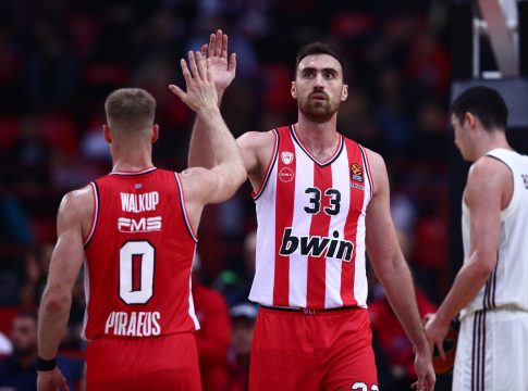 Ολυμπιακός-Μπάγερν Μονάχου (77-69): Τα εύκολα… δύσκολα έκαναν οι Ερυθρόλευκοι