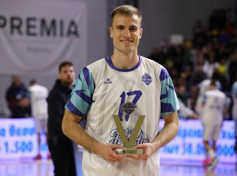 Ο Μπελιάουσκας του ΠΑΟΚ πήρε τον διαγωνισμό τριπόντων (vids)