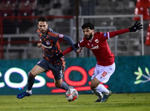 Αυτή είναι η βαθμολογία της Superleague μετά τη νίκη του Ολυμπιακού και την ισοπαλία της ΑΕΚ (pic)