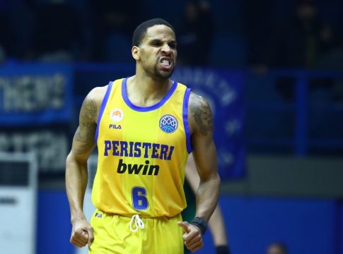 Λοβ: «Πολύ καλή ομάδα η ΑΕΚ, συγκέντρωση στην άμυνα και ριμπάουντ»