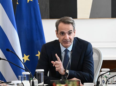 Ο Κυριάκος Μητσοτάκης στο υπουργικό συμβούλιο: «Άμεση ταυτοποίηση ηλεκτρονικού εισιτηρίου με app στο κινητό»