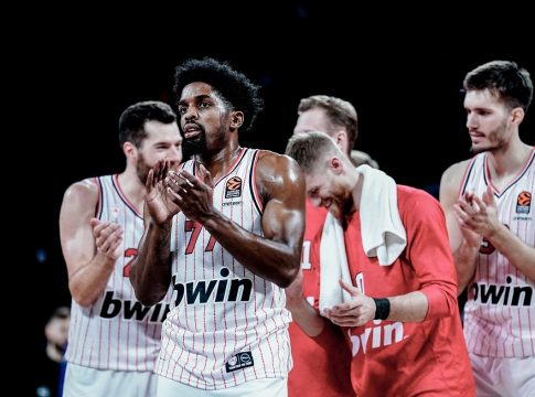 Ολυμπιακός: Οι… κραυγές της «αγέλης», η «κόκκινη» πλευρά του «LDLC Arena» και το «Μους, Μους» (vid)