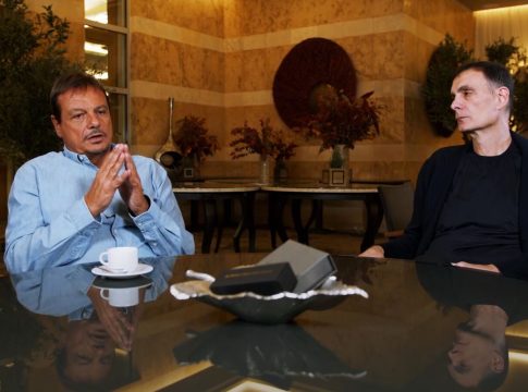 Η συνάντηση που όλοι περίμεναν: Αταμάν-Μπαρτζώκας μιλάνε για Παναθηναϊκό, Ολυμπιακό και γενικά για… μπάσκετ!