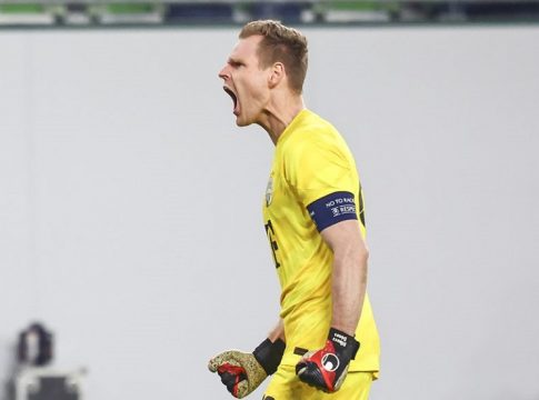 Ντίμπους: «Ομάδα επιπέδου Champions League ο Ολυμπιακός»