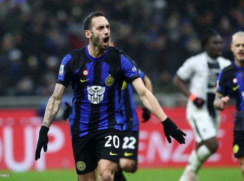 Ίντερ – Ουντινέζε 4-0: Υπόθεση επτά λεπτών η επιστροφή στην κορυφή για τους «νερατζούρι»