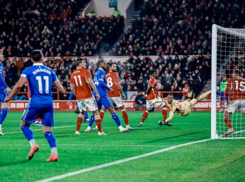 LIVE: Έβερτον – Νότιγχαμ Φόρεστ